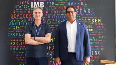 Visita del Cónsul General de la República Dominicana al Instituto de Microelectrónica de Barcelona