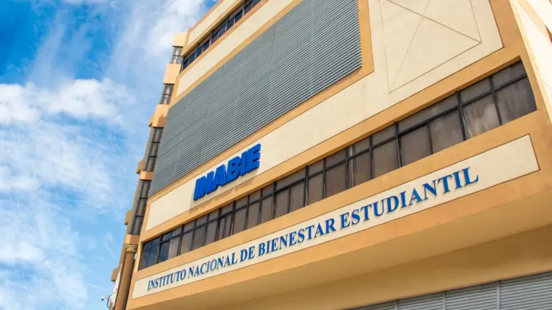 FJT denuncia ante el PEPCA al director del INABIE por presuntas irregularidades en contrataciones