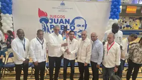 Ministro Kelvin Cruz lidera inauguración de Juegos Juan Pablo Duarte en Nueva York