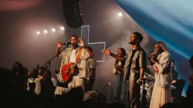 Grupo Grace festeja quinto aniversario en ALTAR 2025