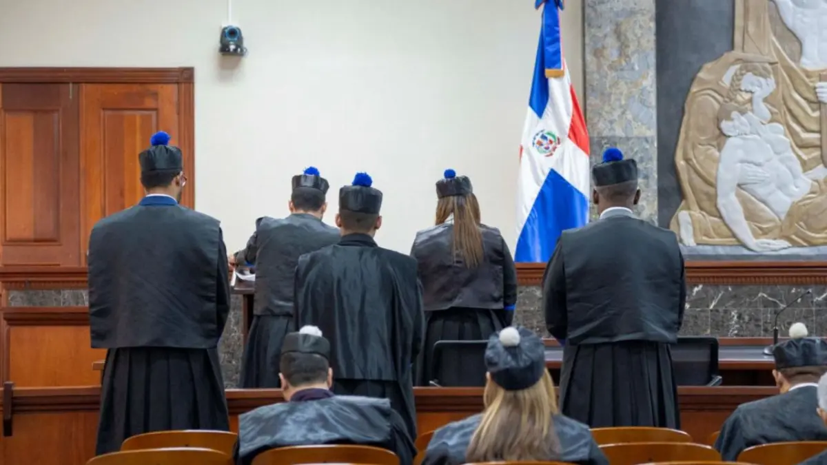 Envían a juicio a dos acusados por estafa millonaria que afectó a más de 100 personas