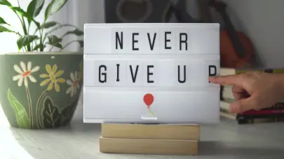 Nunca rendirse tiene su d&iacute;a... y es hoy; (Never Give Up Day)