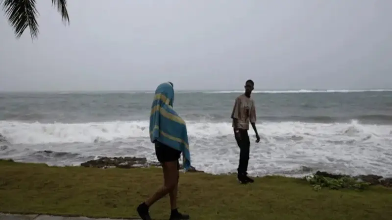 Los efectos del huracán Erin fueron mínimos en República Dominicana