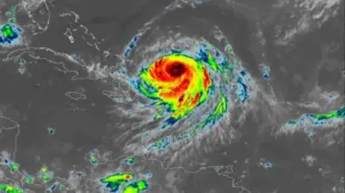Trayectoria del huracán Erin por el Atlántico