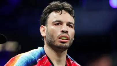 EE.UU. entrega a M&eacute;xico a Julio C&eacute;sar Ch&aacute;vez Jr. y es ingresado a una c&aacute;rcel en Sonora