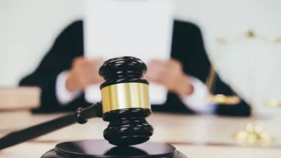 Jueza impone tres meses de prisión preventiva a chofer que intentó ingresar a 79 indocumentados