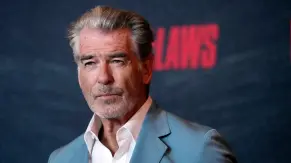 Pierce Brosnan está dispuesto a regresar como James Bond a sus 72 años