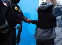 Autoridades en RD capturan y deportan a uno de los fugitivos más buscados de Panamá