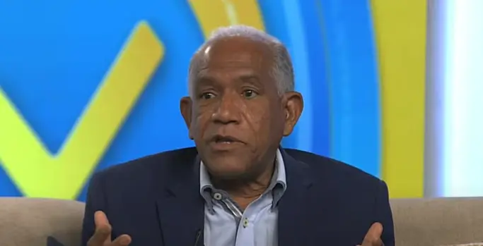 Nelson Suárez: "La República Dominicana vive en la bollante economía del descontento"