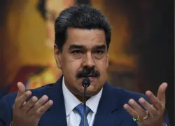 EEUU despliega buques y advierte que usará "todo su poder" contra el narcotráfico vinculado a Maduro