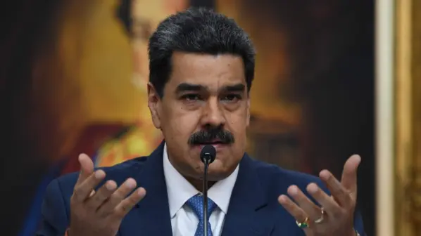 EEUU despliega buques y advierte que usará "todo su poder" contra el narcotráfico vinculado a Maduro