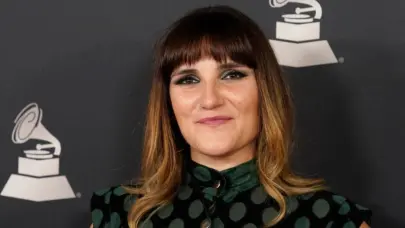Los Latin Grammy homenajearán a la española Rozalén como mujer líder en el entretenimiento