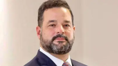 Ministro de Medio Ambiente alega que su empresa est&aacute; inactiva desde hace 11 a&ntilde;os, tras suspensi&oacute;n del Registro Proveedor del Estado