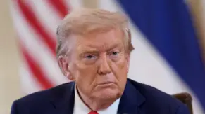 Trump dice que quiere ver qué sucede en la reunión bilateral entre Zelenski y Putin