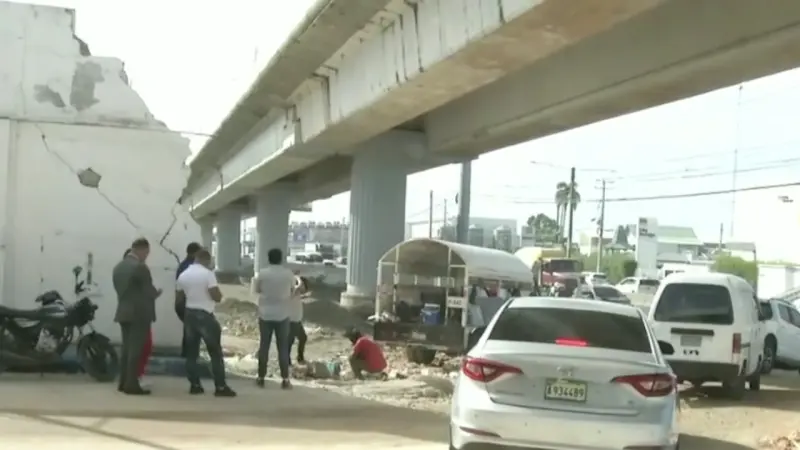 Ruptura de tubería en KM 9 deja sin agua a varios sectores del Gran Santo Domingo