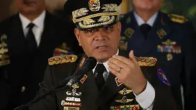 Ministro de Defensa afirma que EE.UU. quiere forzar un cambio de régimen en Venezuela