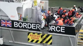 El número de migrantes acogidos en hoteles del Reino Unido aumentó un 8 % en el último año