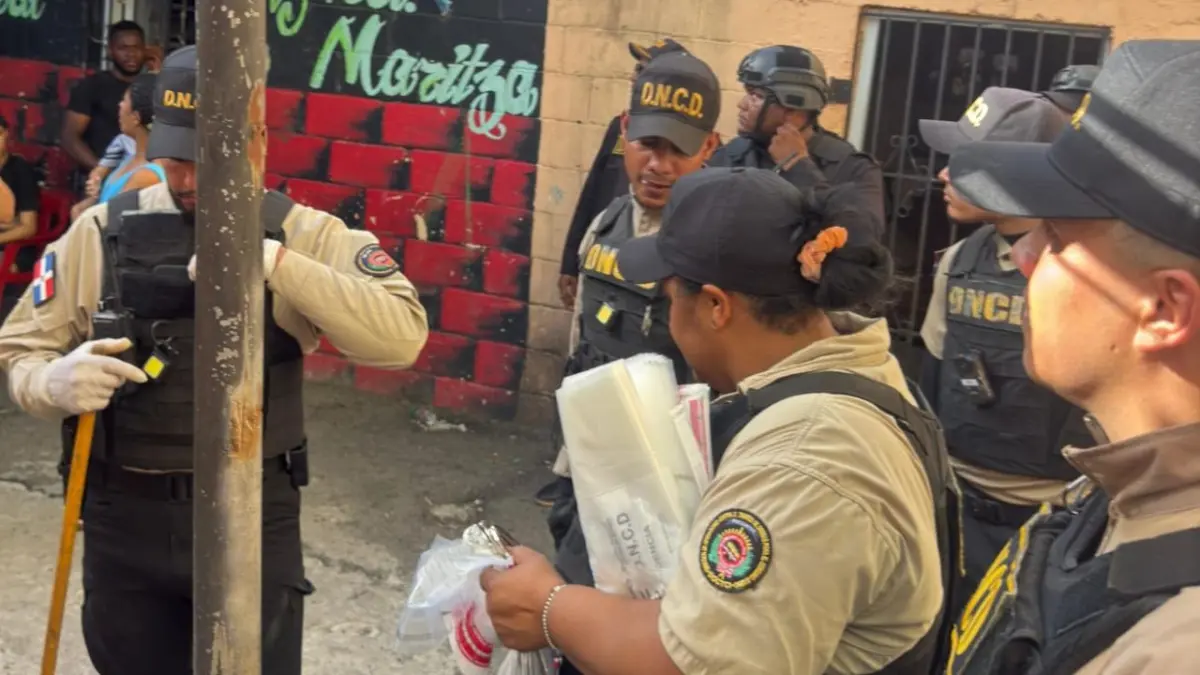 Operativo en Capotillo: Apresan a siete personas y ocupan más de 3,000 gramos de cocaína y marihuana