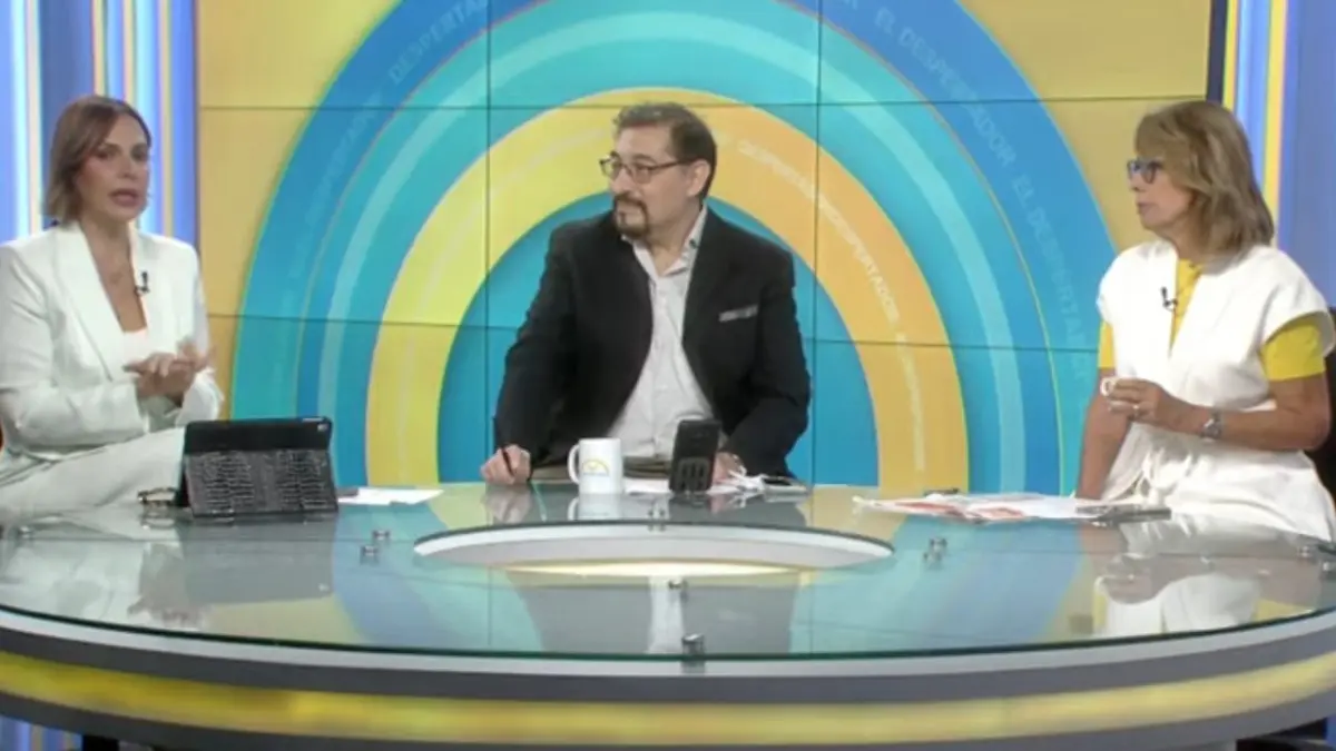 Panelistas del programa El Despertador: Yolanda Martinez, Ezequiel Abiu, Ana Mitila