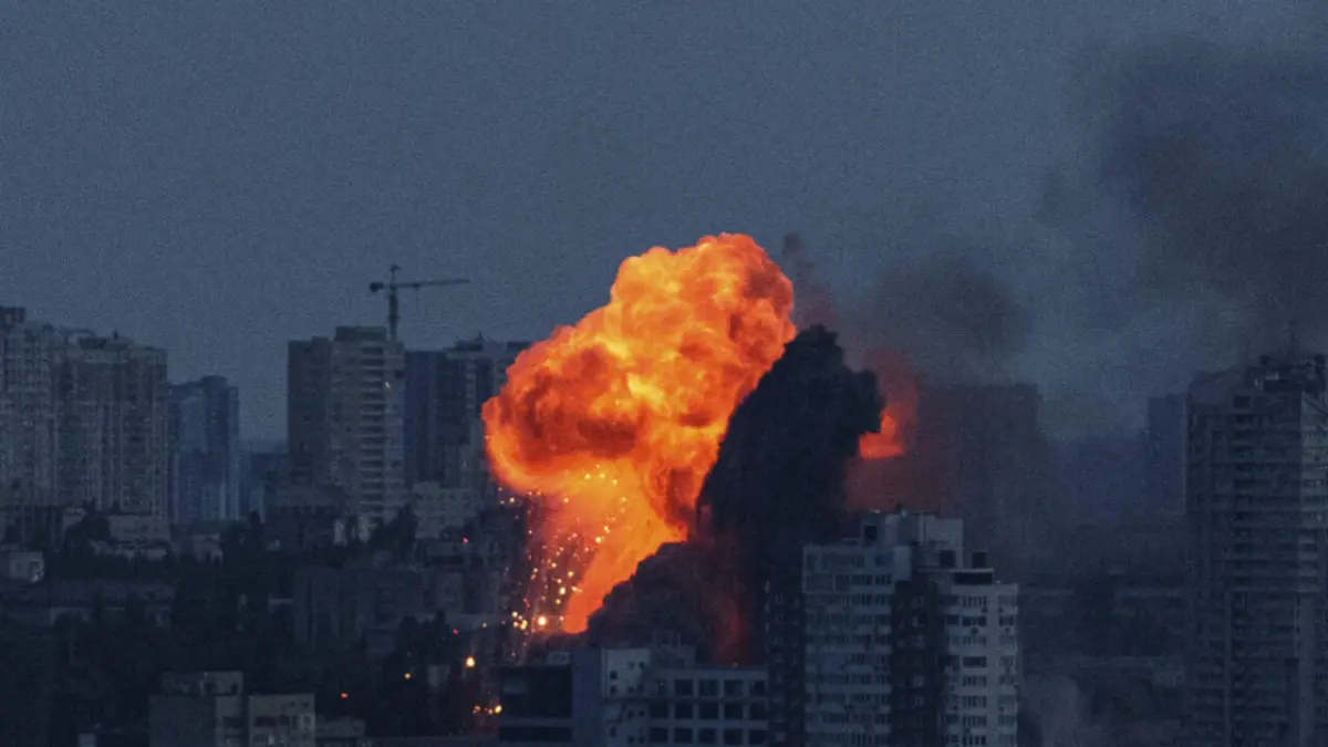 Alerta en Ucrania: Rusia lanza ataque masivo con drones y misiles sobre Kiev y otras regiones clave