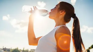 Indomet recomienda tomar mucho líquido porque el calor seguirá sofocante