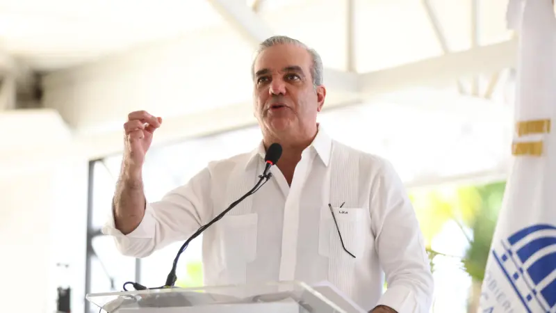 Abinader relanza plan para entregar 110 mil títulos de propiedad a más de 440 mil beneficiarios
