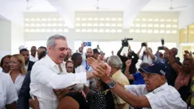 Abinader entregará escuelas, hospital, carreteras y títulos de propiedad este fin de semana
