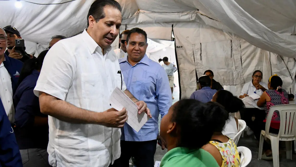 Ministro de Salud encabeza jornada Más Salud en Bonao