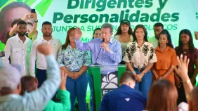 Fernández acusa al gobierno por apagones prolongados, escasez de agua e incremento de alimentos