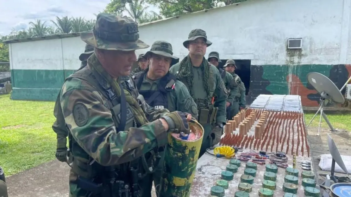 Fuerza Armada de Venezuela dice que ha destruido diez campamentos de grupos colombianos