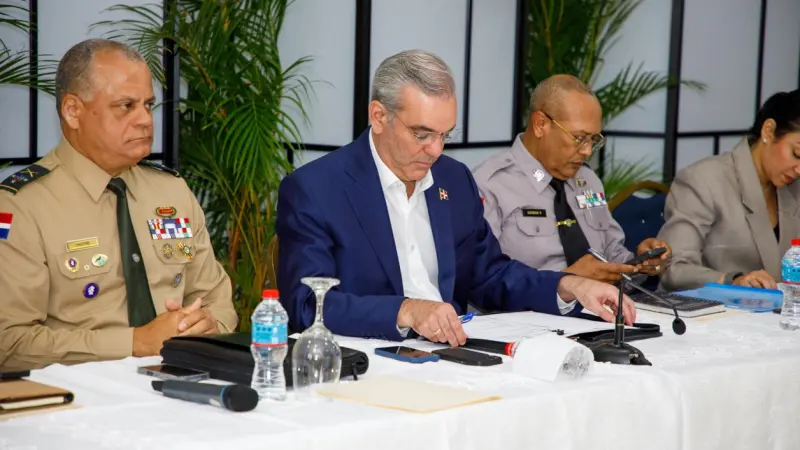 Presidente Luis Abinader encabeza reunión de seguimiento al Plan de Seguridad Ciudadana