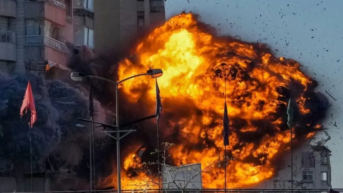 Bombardeo israelí contra un vehículo en el sur del Líbano