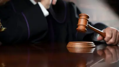 Condenan a siete años de cárcel para agente policial que robó a unas señoras