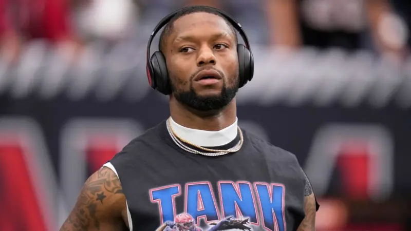 Los Texans pierden a Joe Mixon, su corredor estelar, para el inicio de la temporada