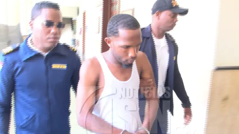 A prisión por asfixiar a su hijo de 1 año en Los Guandules
