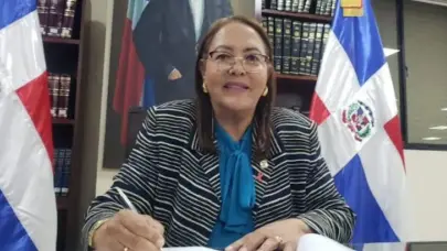 Diputada por San Juan le responde a Danilo Medina y señala obras de Abinader en la provincia