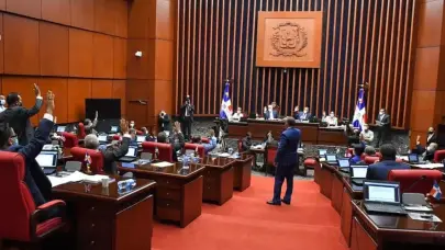 Senado discute hoy con sectores reforma al Código Laboral