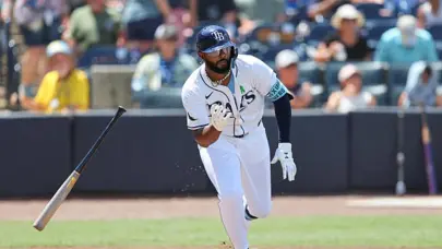 Torrens, Caminero, Durán y Kirk destacan en jornada de las Grandes Ligas