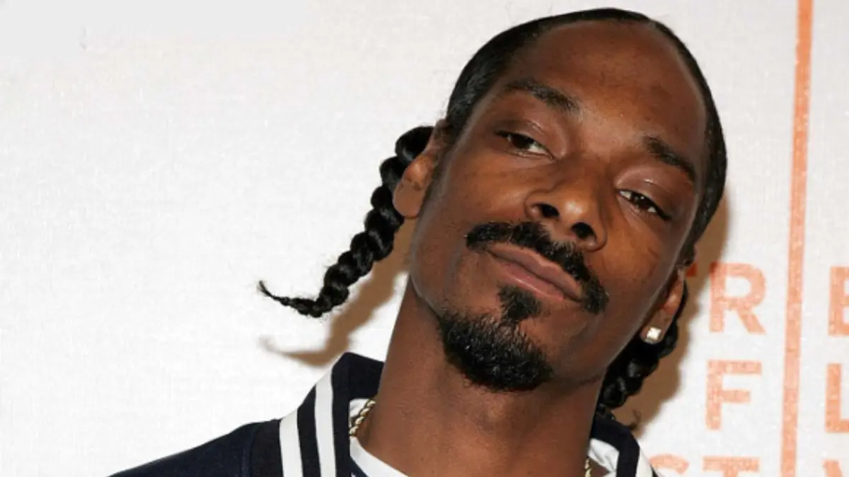 Snoop Dogg expresa su incomodidad con parejas gays en películas infantiles: “Es una locura lo que les enseñan tan jóvenes”