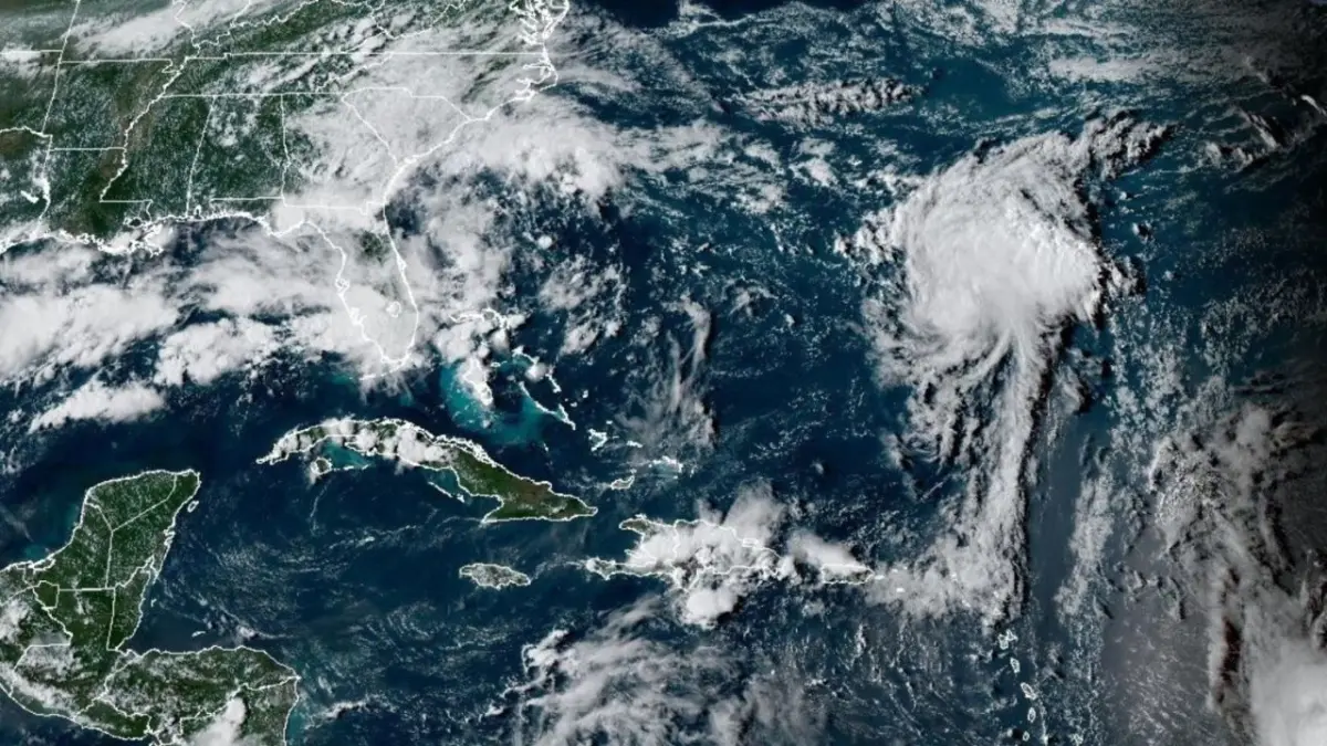 La tormenta tropical Fernand se forma en aguas del Atlántico