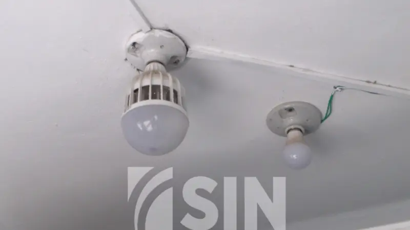 Fallas en el sistema dejan sin energía a varios sectores en SDE