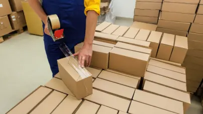 Los impuestos de Trump al env&iacute;o de paquetes impactar&aacute;n a Rep&uacute;blica Dominicana y comenzar&aacute;n ma&ntilde;ana