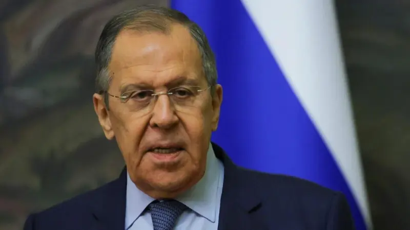 Ministro alemán condena ataque ruso a Kiev que mató a civiles y golpeó oficina de la Unión Europea