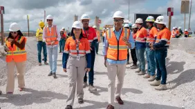 Minería lidera crecimiento económico de julio con alza del 21%