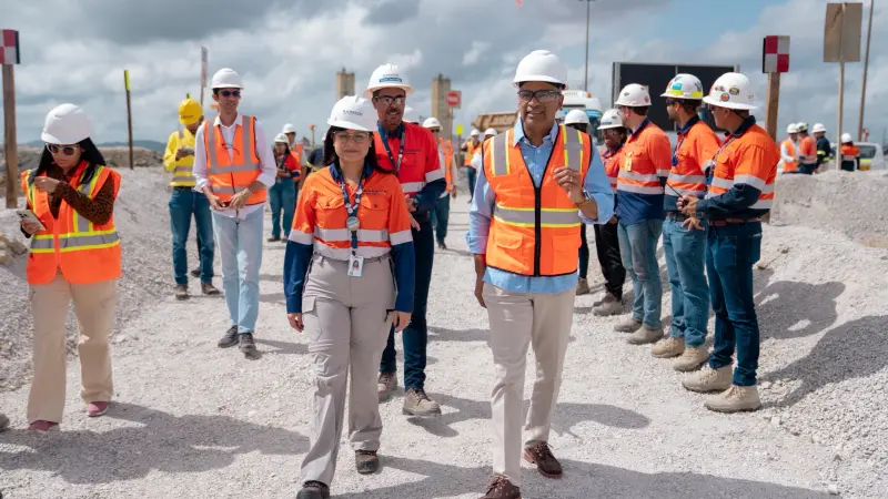 Minería lidera crecimiento económico de julio con alza del 21%
