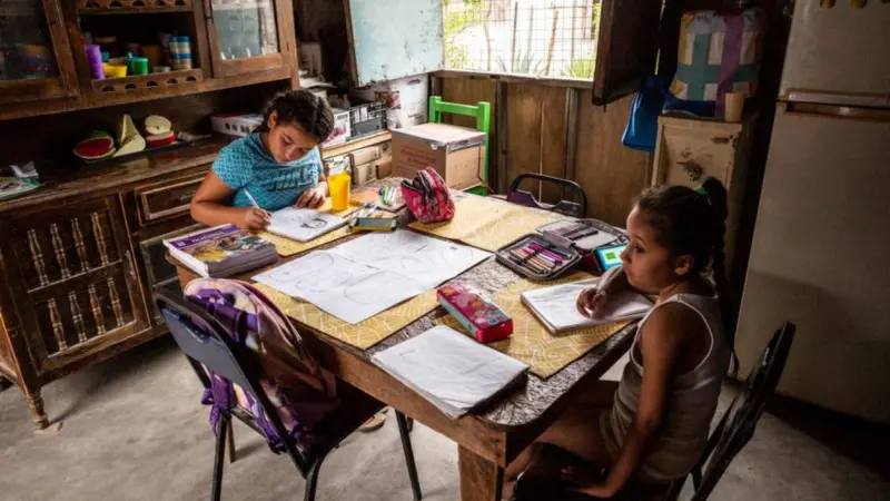 Pandemia dejó una catástrofe para 186 millones de estudiantes en Iberoamérica, alerta OEI