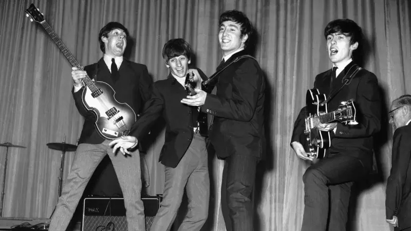 McCartney presenta en Londres una retrospectiva fotográfica de los inicios de The Beatles
