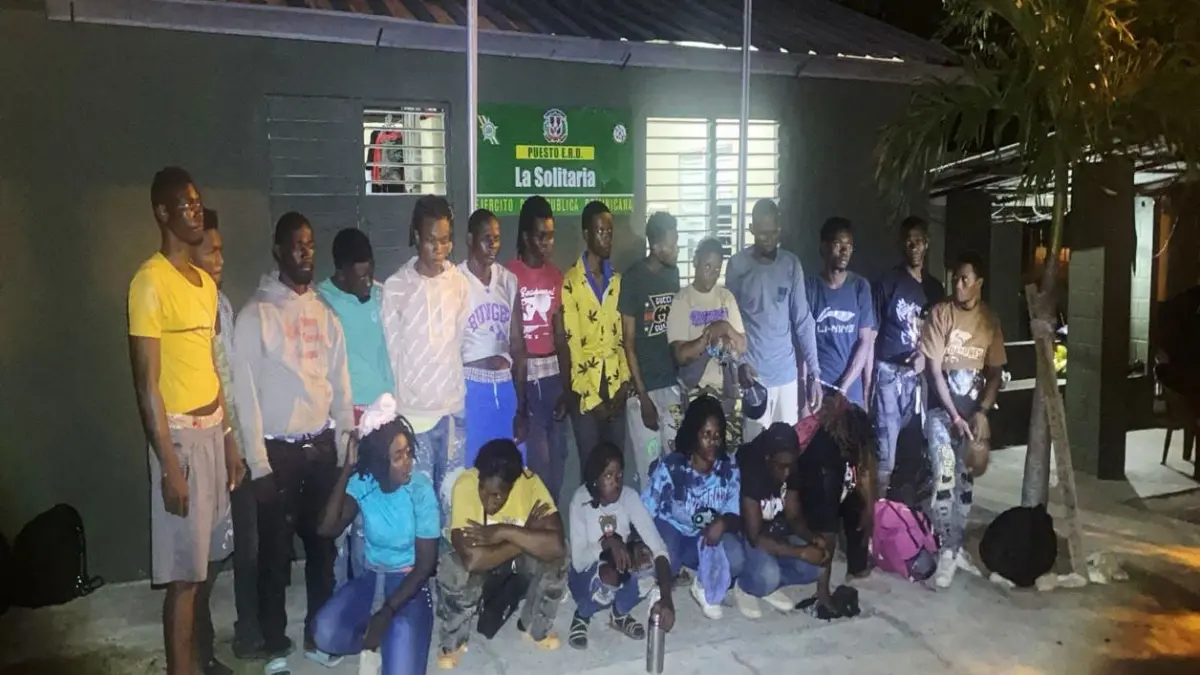 Ejército detiene grupo de 20 indocumentados en Montecristi