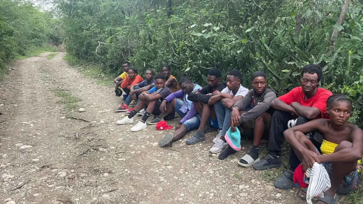 Ejército detiene a más de 15 mil haitianos indocumentados en operativos en la frontera durante el mes de agosto