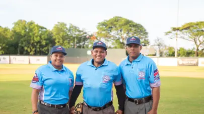 Hecho hist&oacute;rico: primera mujer en arbitrar en la pelota profesional dominicana